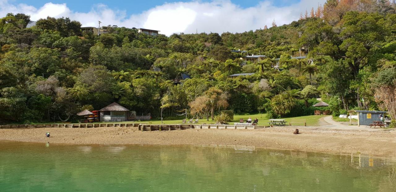 Punga Cove Resort Endeavour Inlet Eksteriør billede