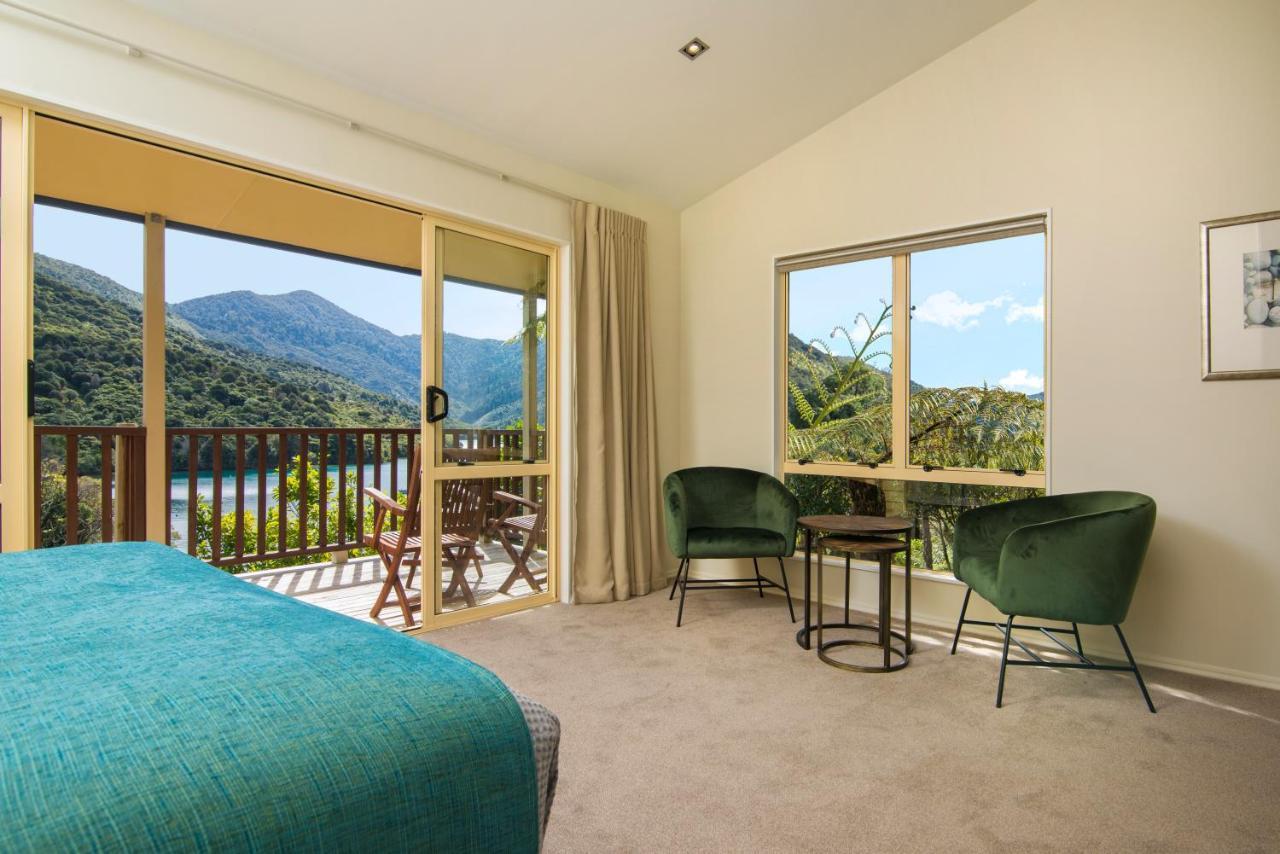 Punga Cove Resort Endeavour Inlet Eksteriør billede