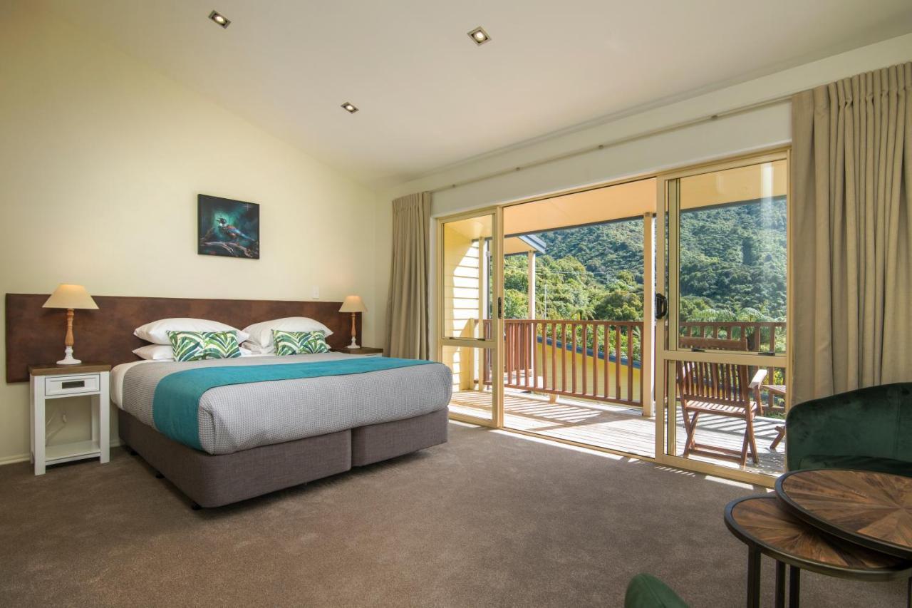 Punga Cove Resort Endeavour Inlet Eksteriør billede