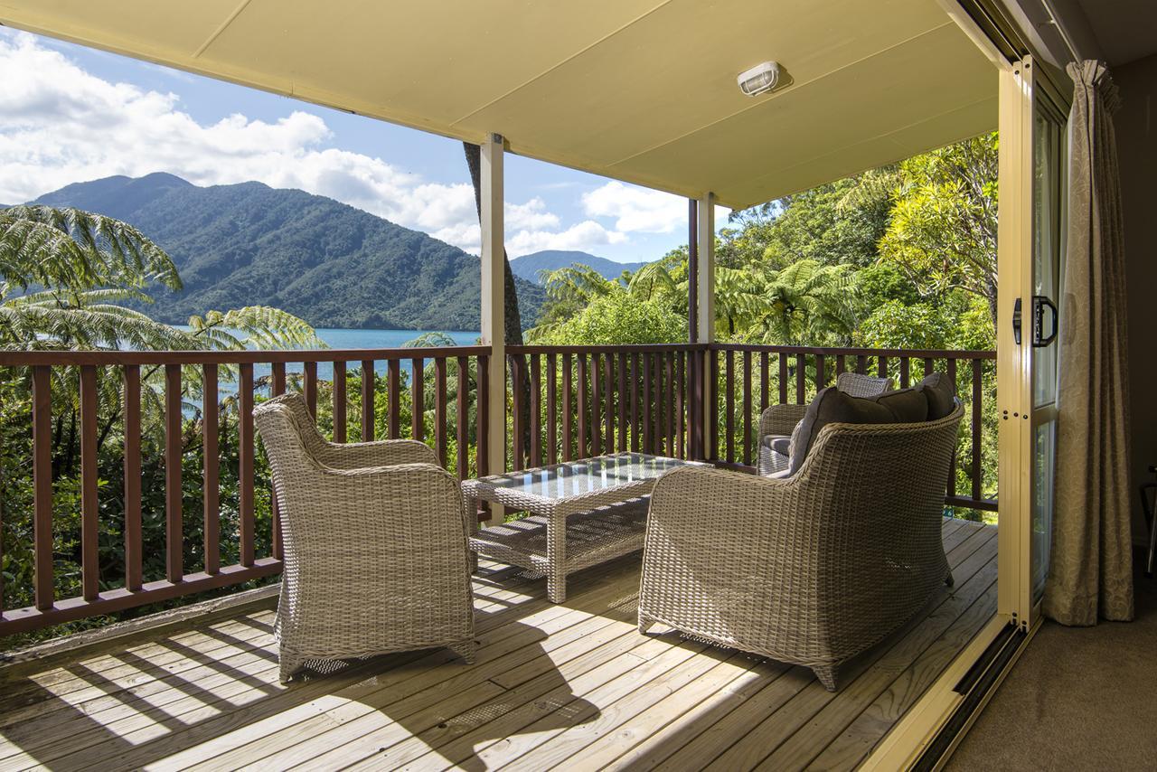 Punga Cove Resort Endeavour Inlet Eksteriør billede